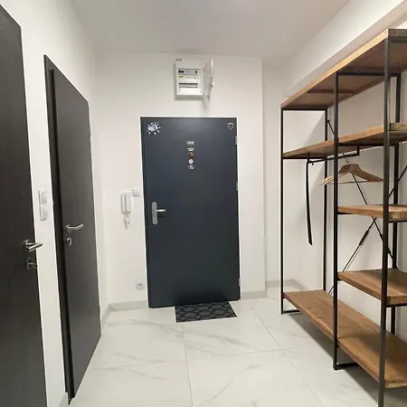 Sag 18Th Floor Beautiful Apartment In Center Free Wifi Bratislava Exterior photo
