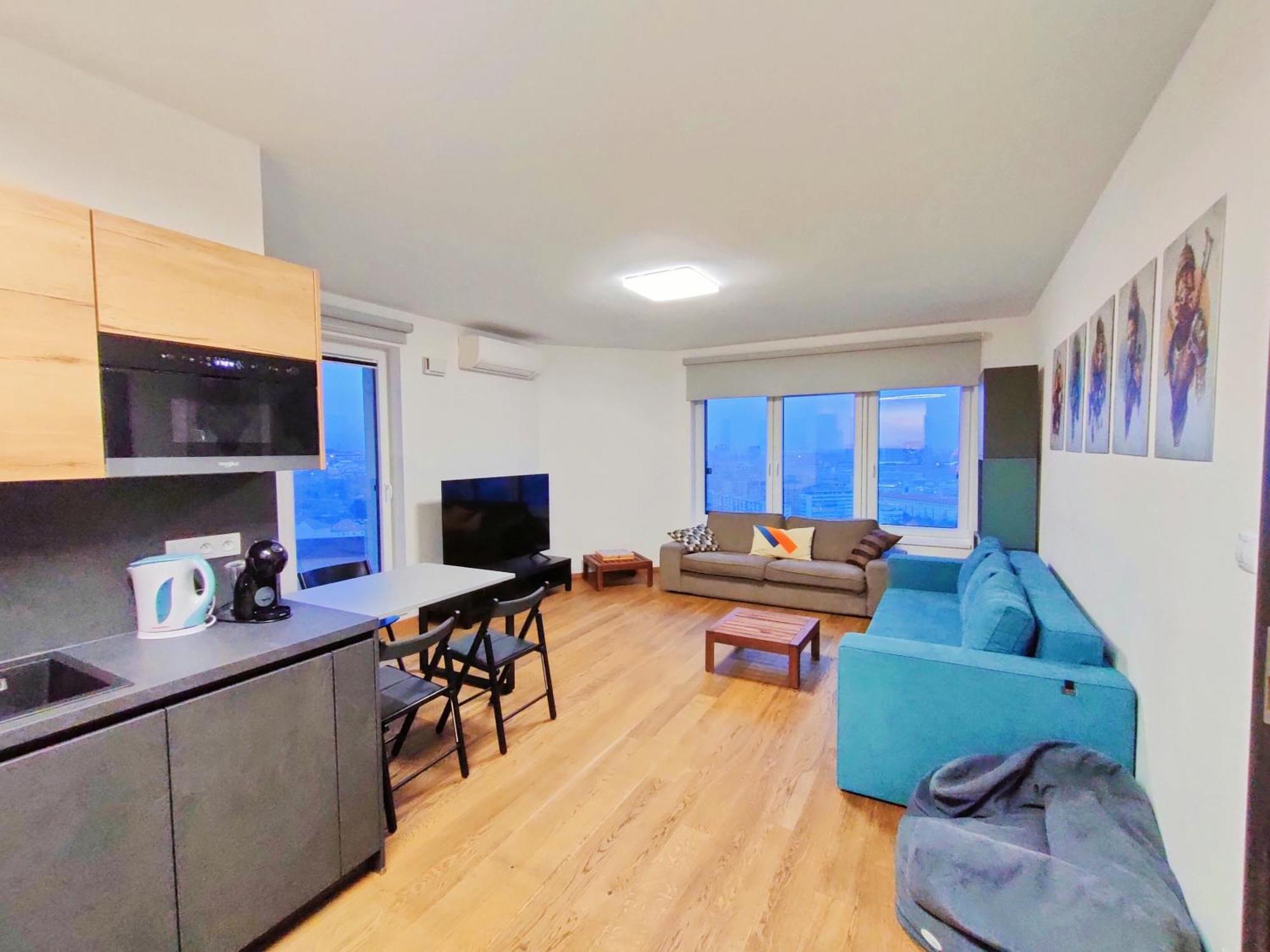 Apartman Sag 18th Floor Beautiful In Center Free Wifi