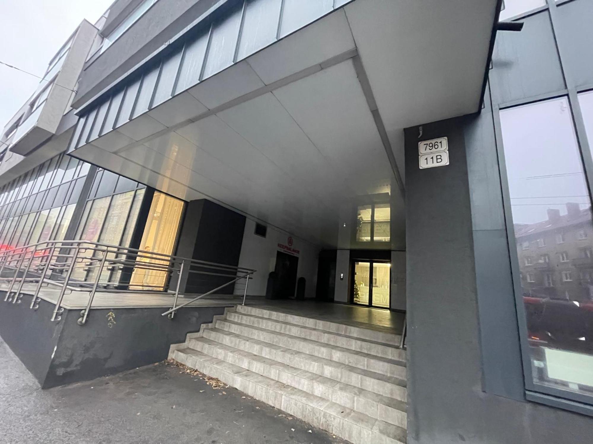 Sag 18th Floor Beautiful In Center Free Wifi Apartment Pressburg